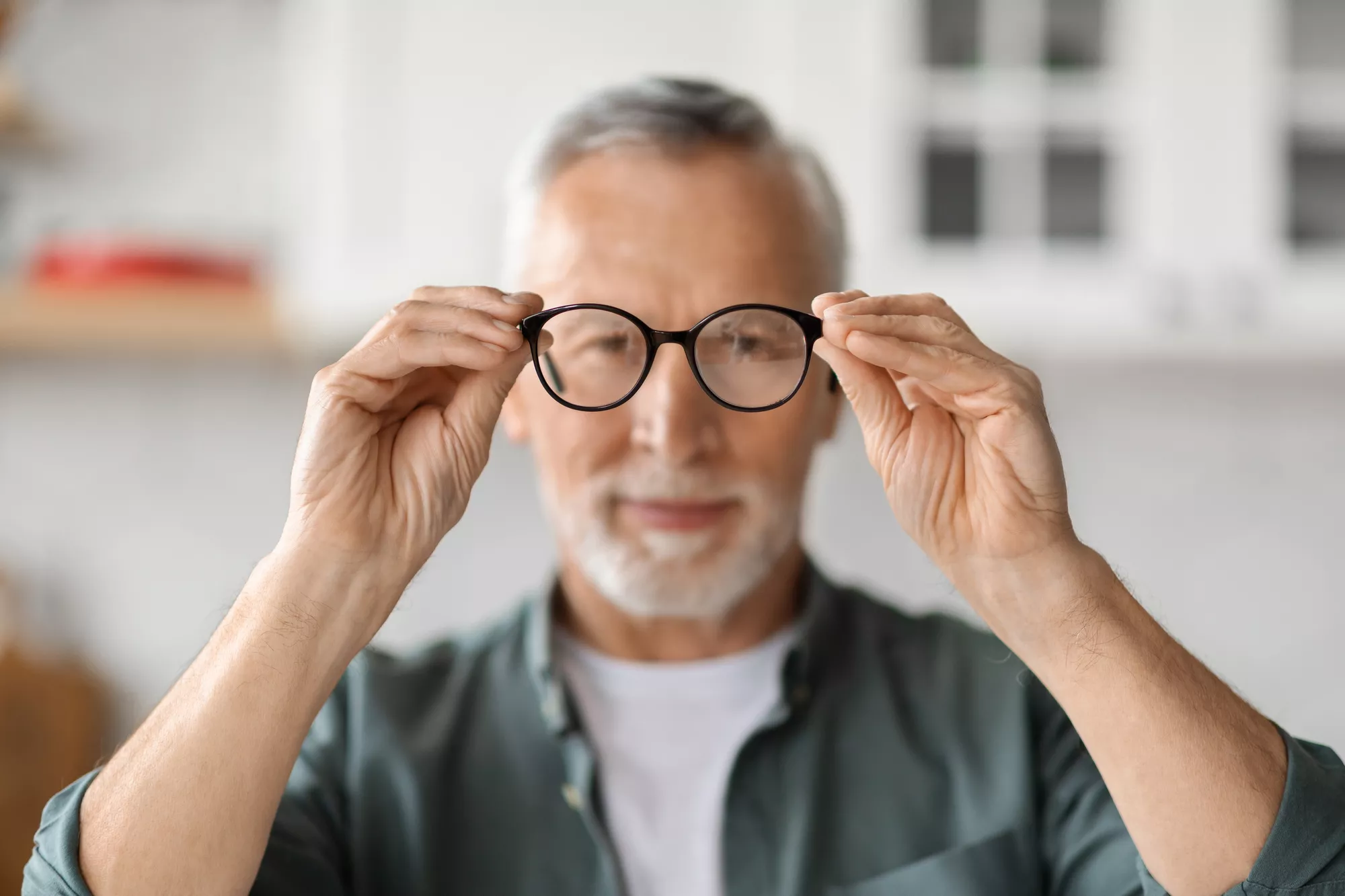 Top Benefits of Cataract Surgery for Seniors